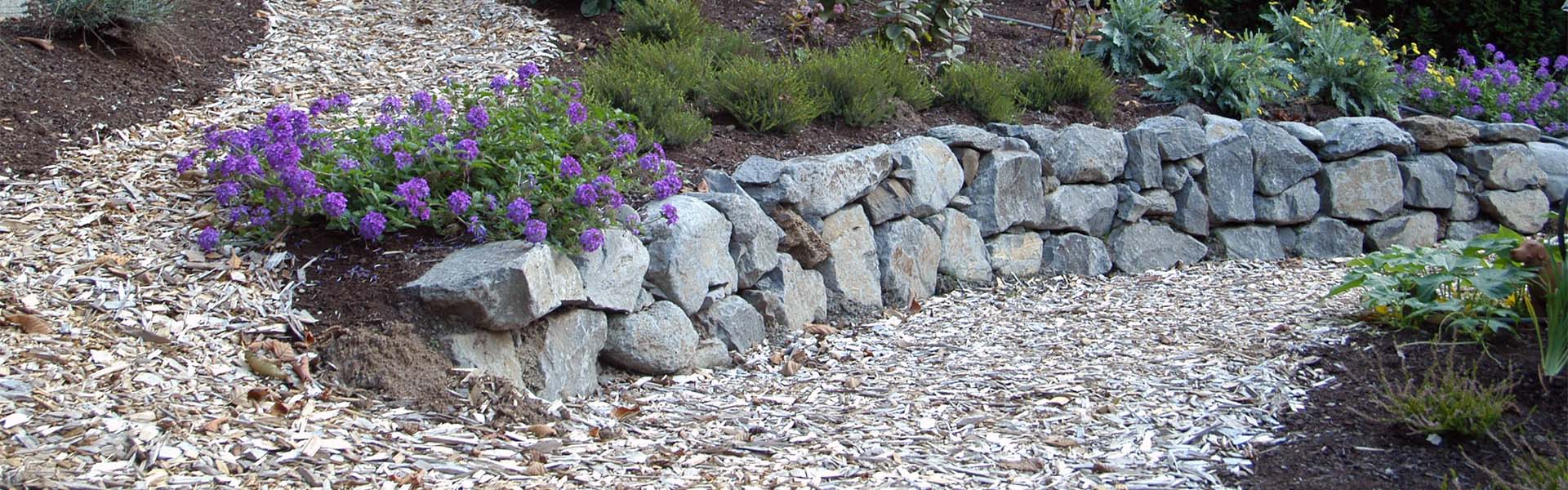 A boulder Home retaining wall